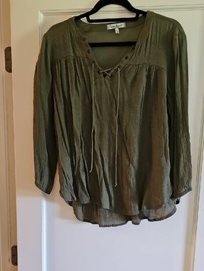 Crave Fame Olive Lace-Up Peasant Tunic